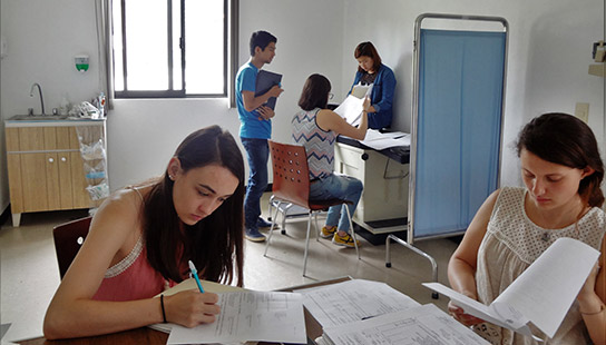 Students in Mexico studying public health